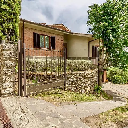 Donatelli - Spacious Panoramic Villa, Perfect For Visiting Tuscany Willa Chiusi