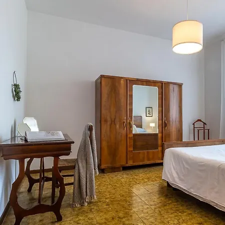 Villa Donatelli - Spacious Panoramic Villa, Perfect For Visiting Tuscany *