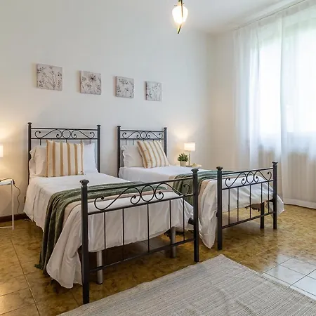 Donatelli - Spacious Panoramic Villa, Perfect For Visiting Tuscany Villa Chiusi