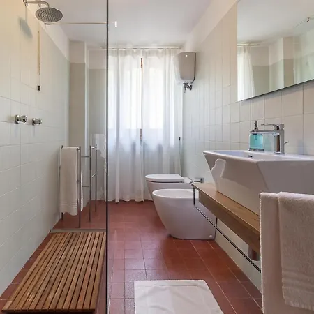 Donatelli - Spacious Panoramic Villa, Perfect For Visiting Tuscany